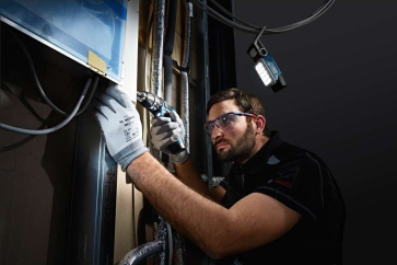 Cea mai bună lanternă profesională – top 5 modele și ghid complet